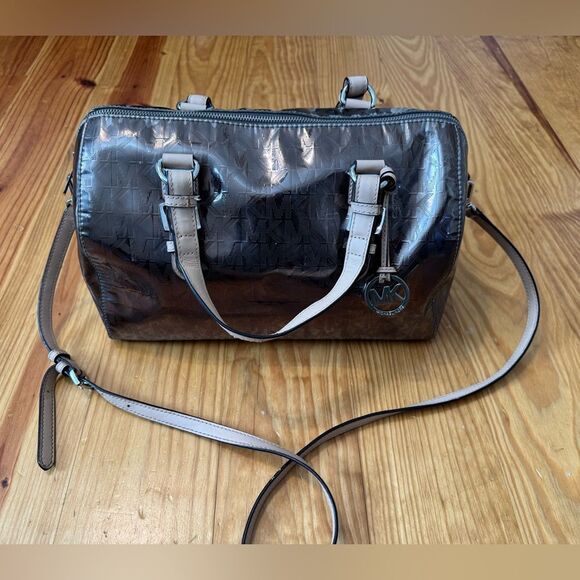 MICHAEL KORS Grayson Metallic Silver Satchel Purse and Matching Wallet - Picture 7 of 16